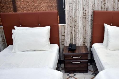 Diplomat Inn Καράτσι Εξωτερικό φωτογραφία